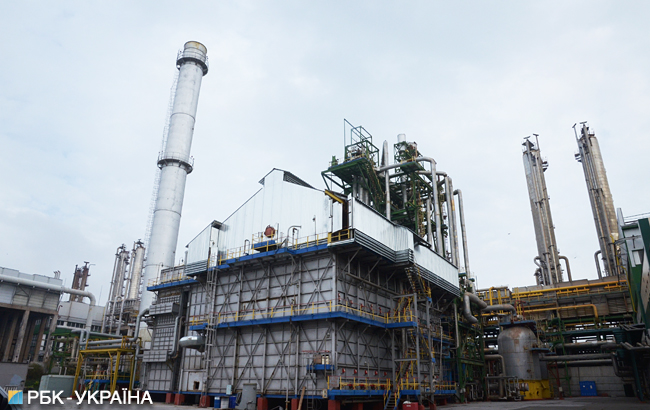 Между долгами и продажей: чем живет Одесский припортовый завод